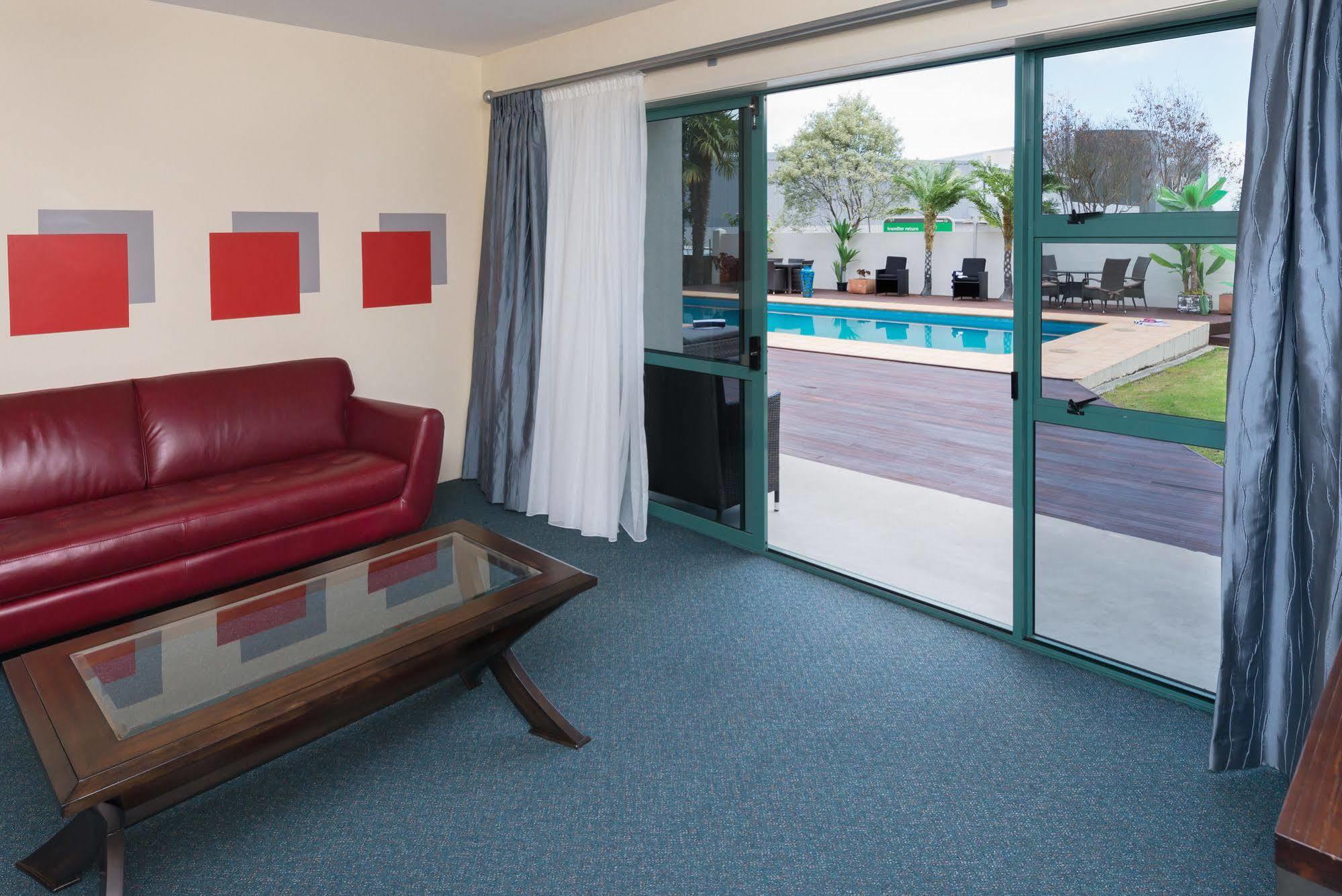 Te Tiriti Motel Paihia Exterior photo